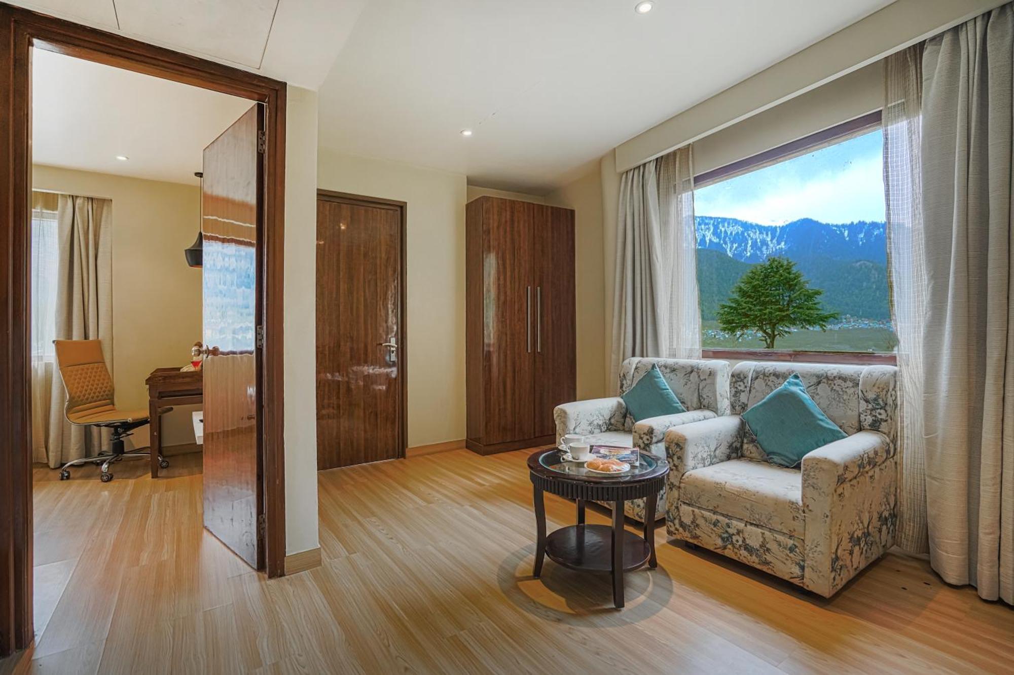 Hotel Himalayan Monal By Blueko Hotels Manāli Exteriér fotografie