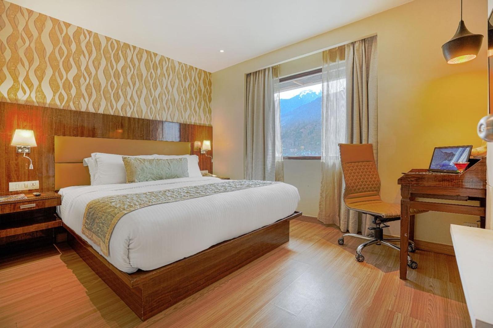 Hotel Himalayan Monal By Blueko Hotels Manāli Exteriér fotografie