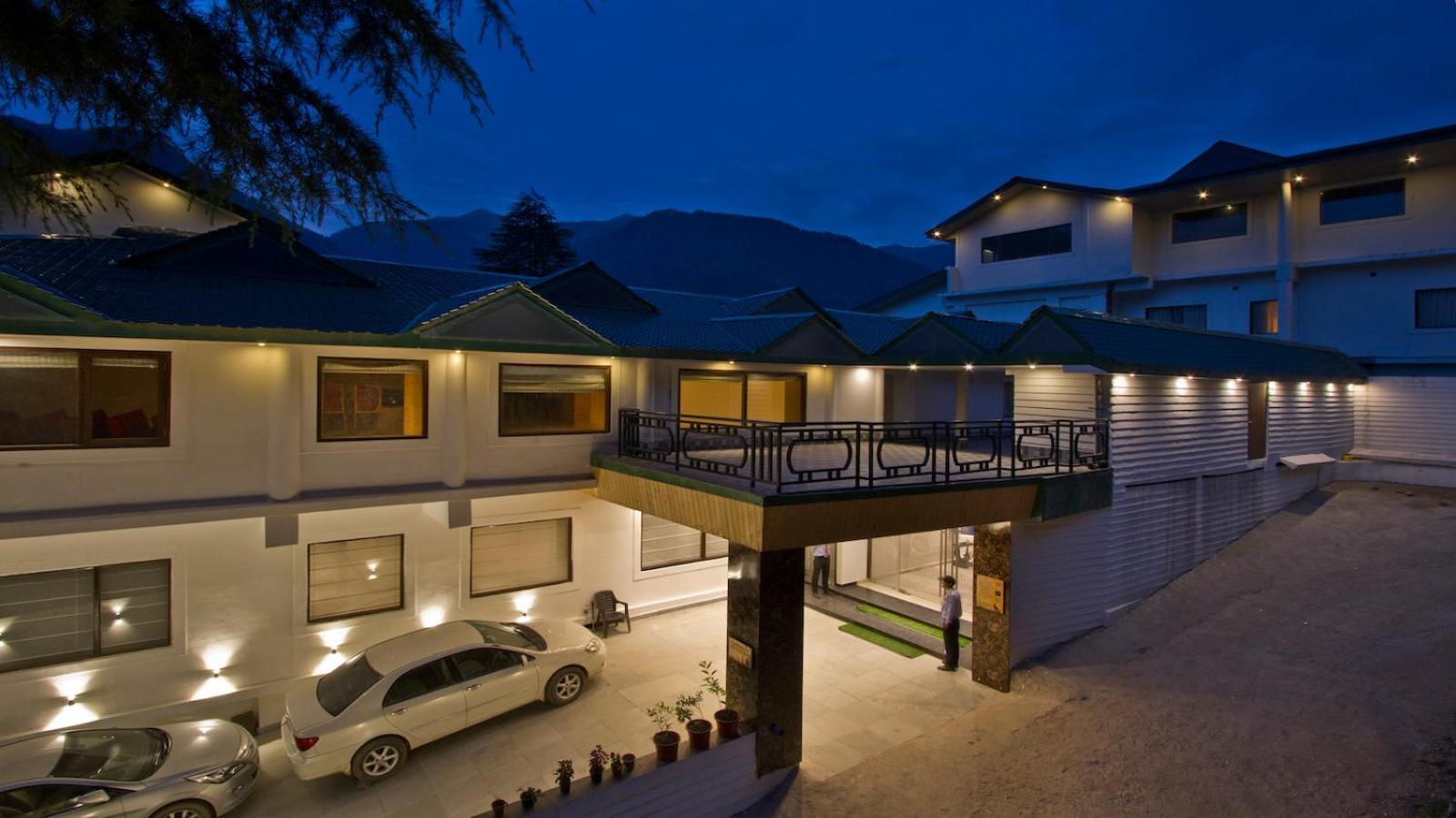 Hotel Himalayan Monal By Blueko Hotels Manāli Exteriér fotografie