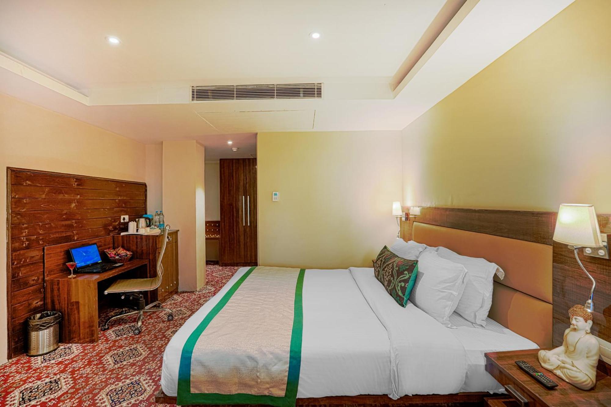 Hotel Himalayan Monal By Blueko Hotels Manāli Exteriér fotografie